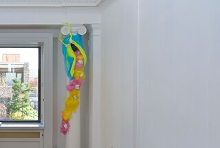 "Bunzi sur la montagne de Venus" (2021) von Rashiyah Elanga