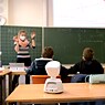 Robot w jednej z klas gimnazjum im. Adolfa Webera w Neuhausen: dzięki niemu chora uczennica może brać udział w lekcji, styczeń 2022 roku. 