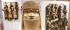 Restitution – Drei Benin-Bronzen sind im Museum für Kunst und Gewerbe Hamburg ausgestellt.