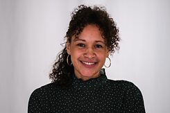 Teresa Bremberger lavora come collaboratrice scientifica nell’area “Vielfalt entscheidet – Diversity in Leadership” presso Citizens For Europe. 