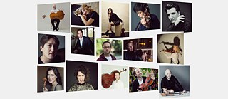 Arka planı beyaz olan bir grafik. Farklı eğimli perspektiflerde üç sıra halinde düzenlenmiş beş fotoğraf. Toplam 15 fotoğrafta, Pharos Oda Müziği Festivali‘ne katılan müzisyenlerin enstrümanlarıyla çekilmiş portreleri görülüyor. Fotoğraflarda ağırlıklı olarak siyah/kahverengi/bej tonları kullanılmıştır.