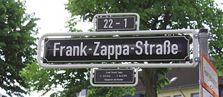 Street sign of Frank-Zappa-Straße in Düsseldorf