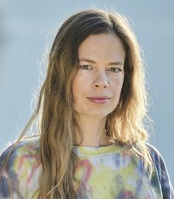 Directora Janna Ji Wonders © © Janna Ji Wonders Directora Janna Ji Wonders