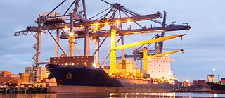 ship © © Colourbox global trade