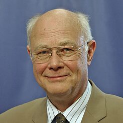 Ökonom Rigmar Osterkamp beobachtet das Thema Bedingungsloses Grundeinkommen seit Jahren.