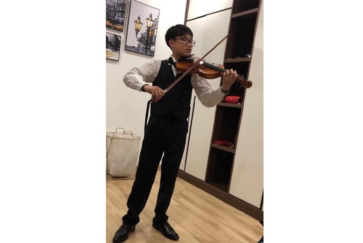 Đào Quang Duy (2005) Violin