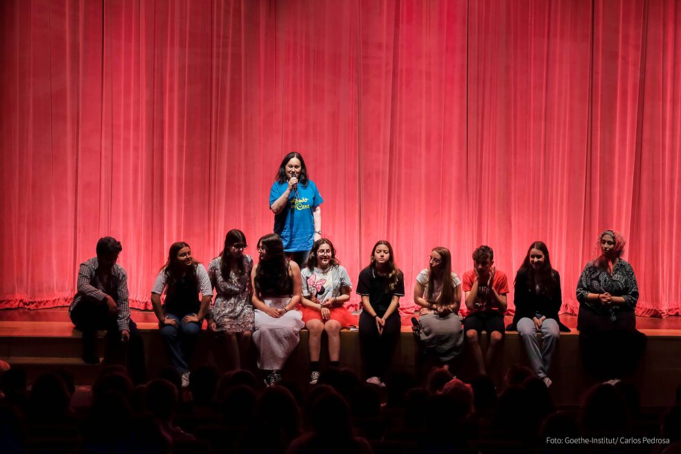 "Die Königsfamilie" im Interview mit Lurdes Cruz, ES Fernão Mendes Pinto, Almada