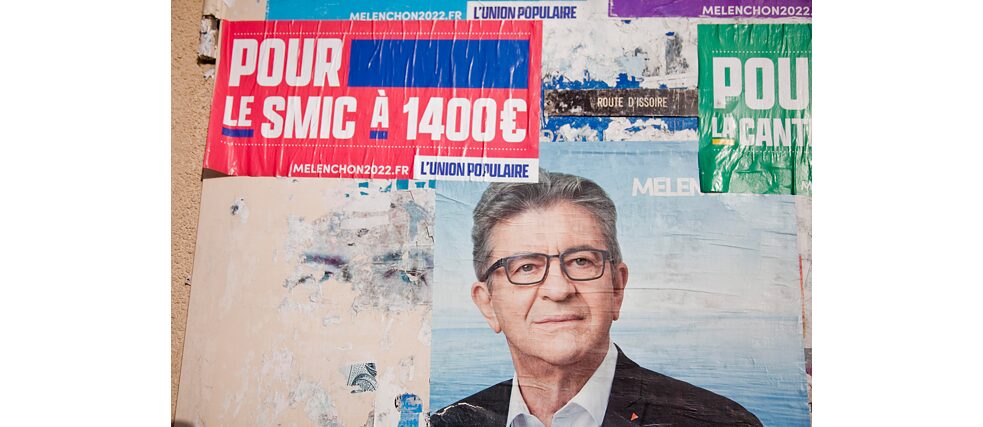 Jean-Luc Mélenchon fordert einen Mindestlohn von 1.400 Euro. Wahlplakat von Jean-Luc Melenchon, Vorsitzender von La France insoumise. 