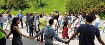 „You(th) can sing!“: Jugendbegegnung am Tegernsee