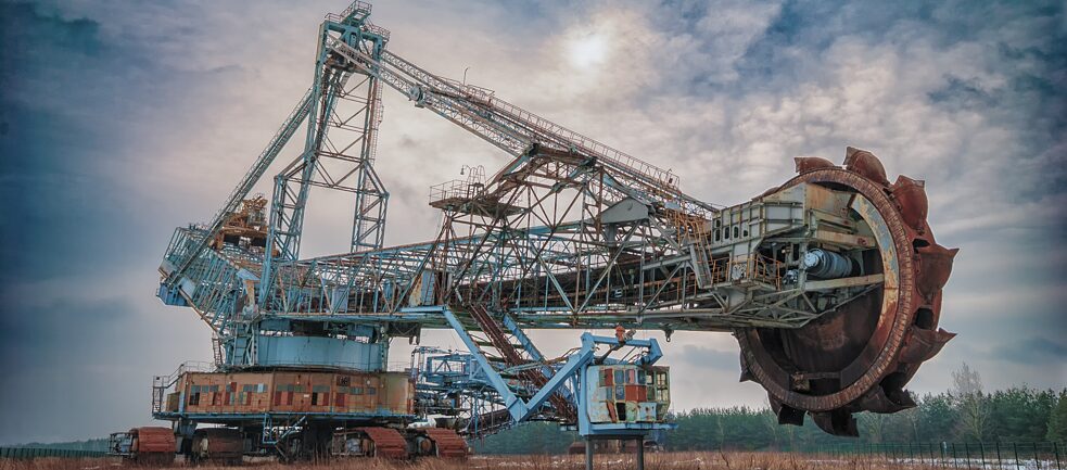 Quest’escavatore di lignite dismesso nella regione della Lusazia appartiene già al passato: presto tutte le miniere di lignite saranno chiuse, ma non è ancora possibile dire se la regione riuscirà nella riconversione.