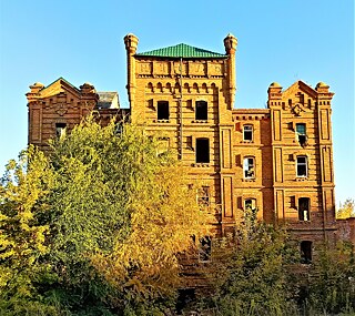 Engels. Dampfmühle des Handelshauses der Gebrüder Stohl (1906–1909 гг.)  © Foto: Alexander Milewskij © Goethe-Institut Engels. Dampfmühle des Handelshauses der Gebrüder Stohl (1906–1909 гг.) 