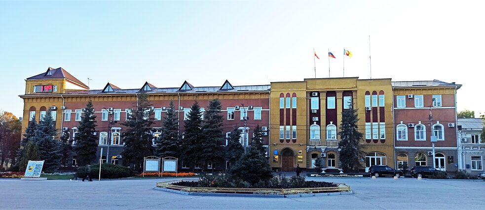 Engels. Ehemaliges Regierungsgebaude der ASSR der Wolgadeutschen