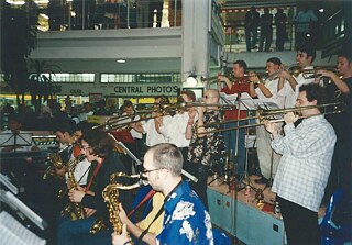 The Jugendjazzorchester Baden-Württemberg inspired the Malaysian audience not only in the concert hall but also in the public space.