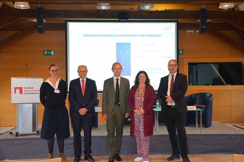 Podiumsdiskussion "Grenzüberschreitende Zusammenarbeit in der Großregion" 