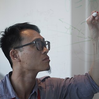     &copy; © Ray LC Ray LC Light Up