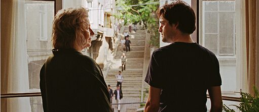 Auf der anderen Seite, Still