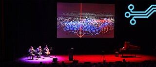 Könnte ein Algorithmus Musik schreiben, die es mit Bach aufnehmen kann? Die Performance „Gödel Escher Bach“ im Barbican Performing Arts Centre in London.