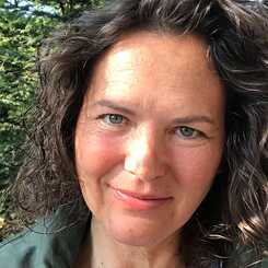 Helga Pogatschar
