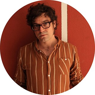 Der Schriftsteller, Journalist und Professor Miqui Otero.