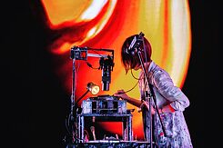 Akiko Nakayama, photo by Keigo