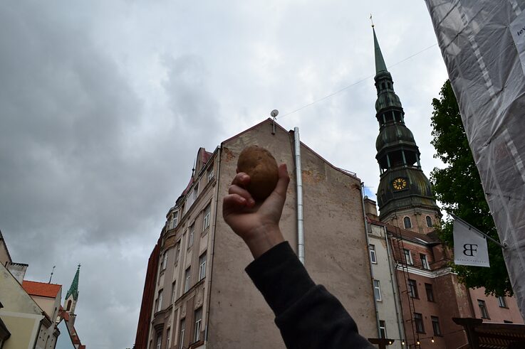 Kartoffel und Sehenswürdigkeit aus lettischer Sicht