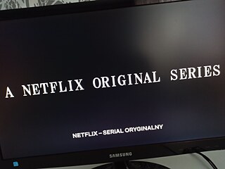 "Aufgrund des Coronavirus hat sich mein Leben nicht wesentlich verändert, da ich ein Homebody-Typ bin. Aber jetzt habe ich mehr Zeit, um Filme und Serien anzusehen und meine Interessen weiterzuentwickeln. Ich helfe meinen Eltern auch öfter bei der Hausarbeit. Mein Unterricht dauert normalerweise 30 Minuten und beginnt zu unterschiedlichen Zeiten."