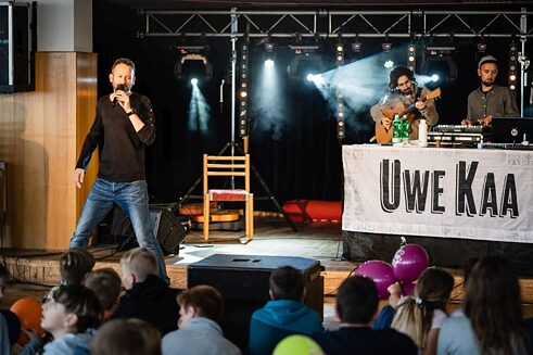 Hradec Králové: Koncert zpěváka Uwe Kaa a jeho kapely