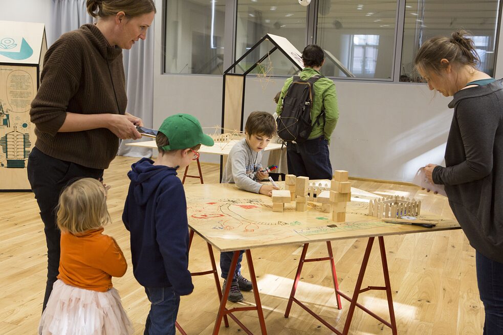 DIE STADT: Eine Werkstatt für Architekten und Kinder