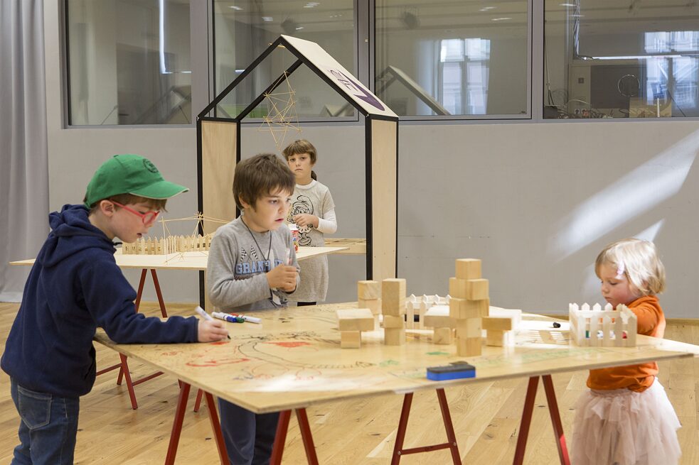 DIE STADT: Eine Werkstatt für Architekten und Kinder