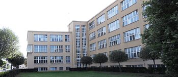 Gymnázium Luďka Pika