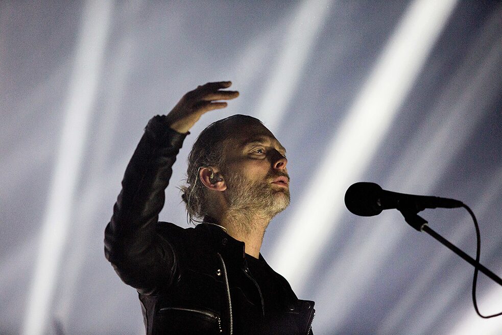 Thom Yorke, a Radiohead zenekar frontembere egyike a green touring előfutárainak. 