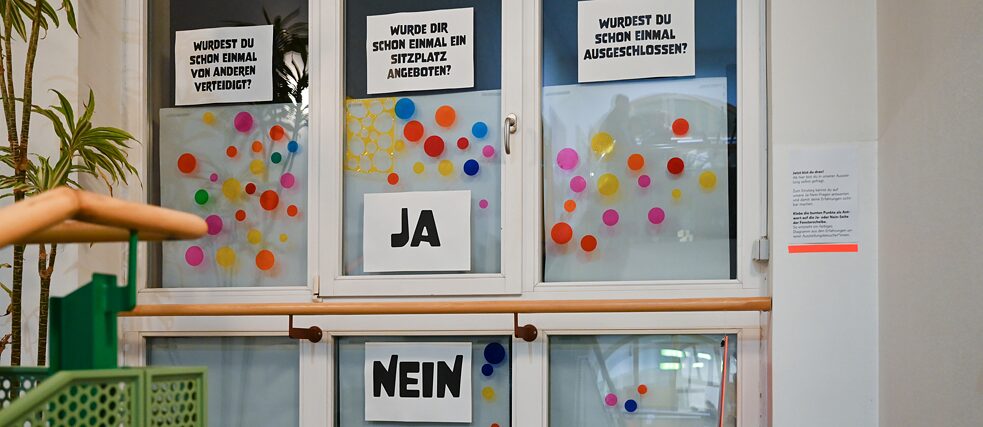 Eine von 5 Stationen der interaktiven Ausstellung Comics für mehr RESPEKT