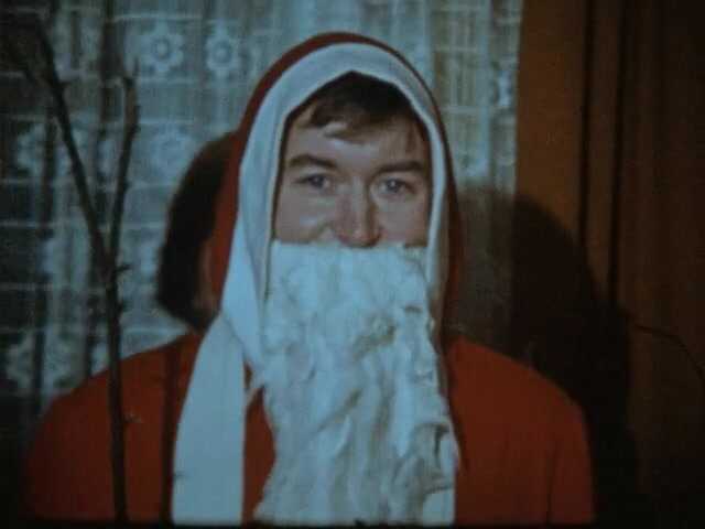 Le voisin chic comme Père Noël en RDA