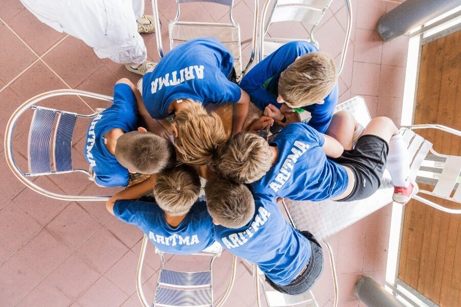 I při cvičeních z němčiny týmy skvěle spolupracovaly.