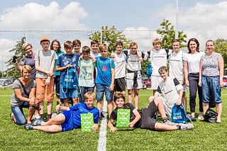 Die beiden Teams der Kategorie 2 waren gleich auf, deswegen gibt es dieses Jahr 2 Gewinner: Team Lišáci Lidická von der Grundschule Lidická in Hrádek nad Nisou und Team Klanovice 1 von der Grundschule Masarykova  aus Prag.