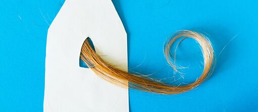 Cabelo de Rapunzel e torre