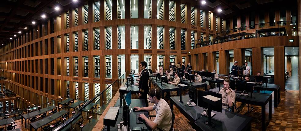 Still de You are wanted Temporada 2, Episodio 1: Big Brother este vigilando: En la Central de Cibercomandos, EE.UU.  