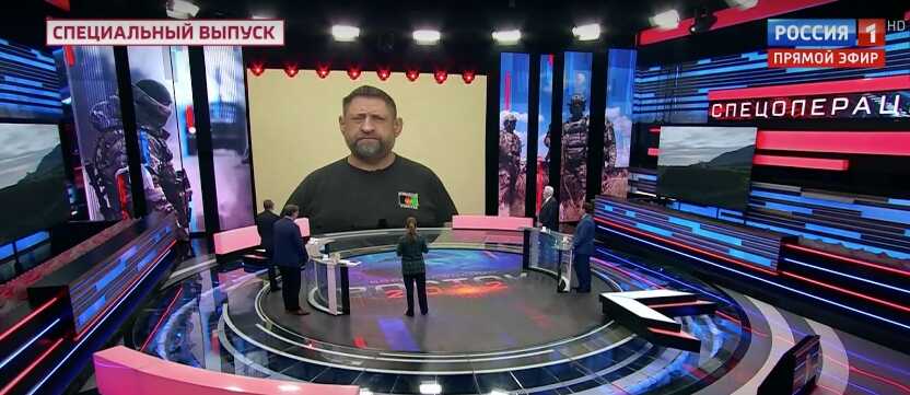 [War correspondent Alexander Sladkov saying situation in Donbas "difficult" Rossiya 1, 60 Minut programme, 6 September]
