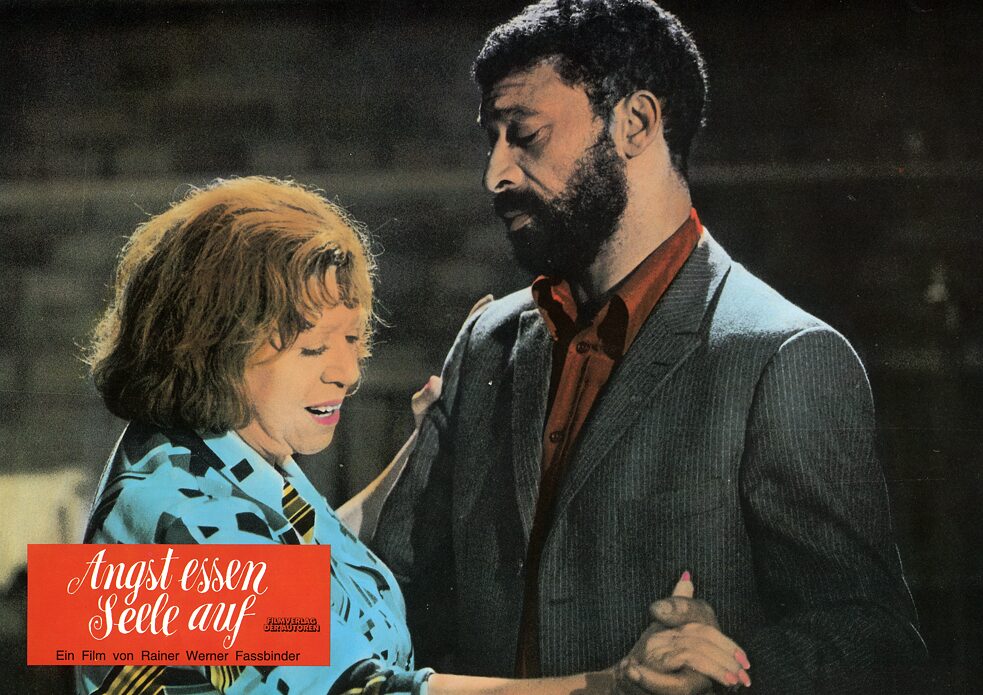 Angst essen Seele auf ohne Rahmen Frau und Mann beim Tanzen