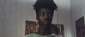 Alida Babel in „A Lover & Killer of Colour", 1988. Regie: Wanjiru Kinyanjui. Auf der Berlinale 2023 in der Reihe Forum Special Fiktionsbescheinigung gezeigt