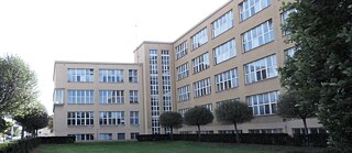 Gymnázium Luďka Pika