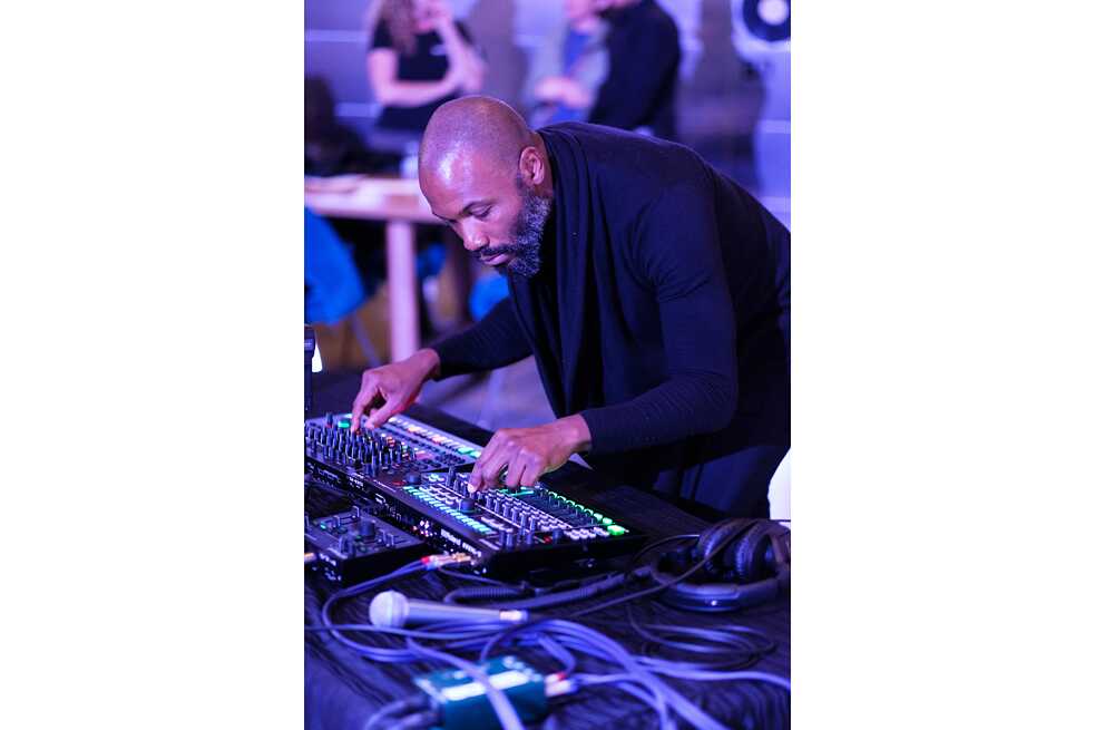 TECHNO WORLDS in der Galerie des Goethe-Instituts Los Angeles