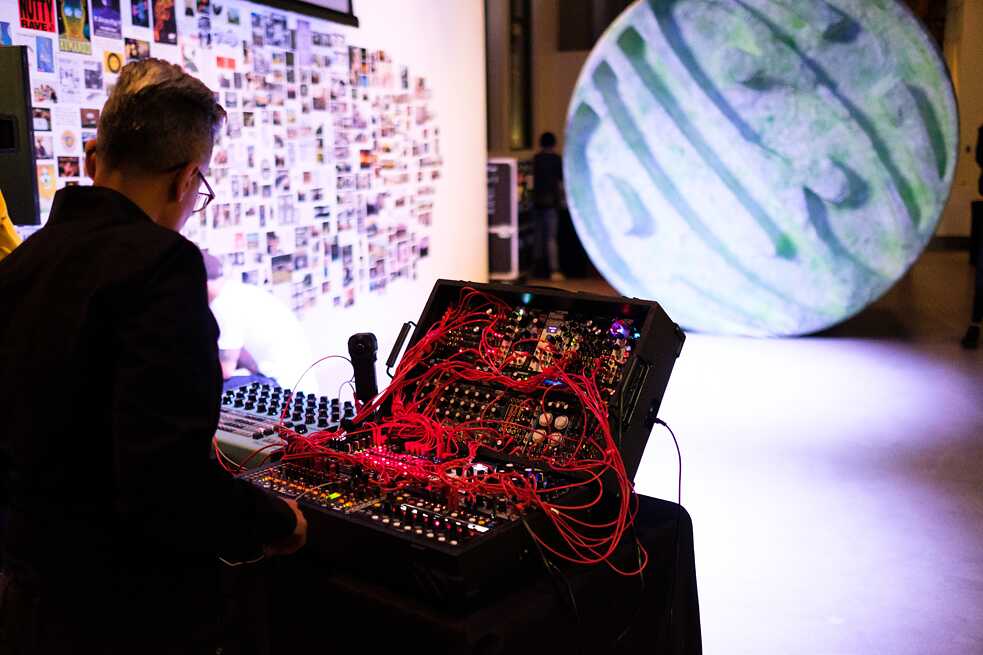 TECHNO WORLDS in der Galerie des Goethe-Instituts Los Angeles