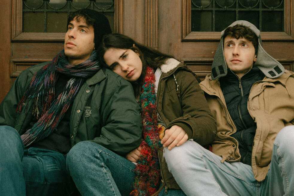  Leib Lev Levin, Neomi Harari et Yoav Bavly dans « Ha’Mishlahat »