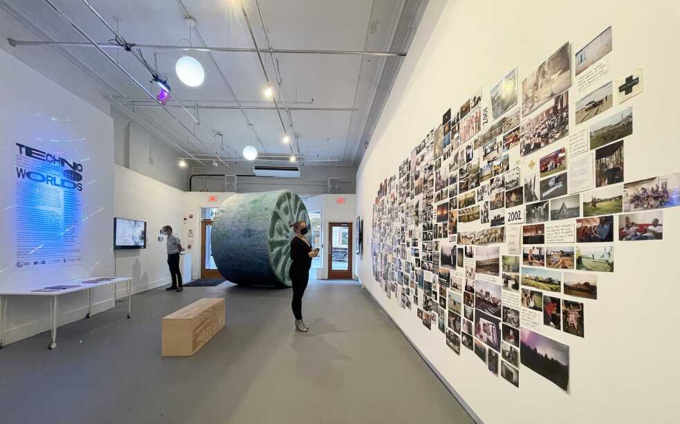 Ausstellungsansicht bei SPACE, Portland, 2022