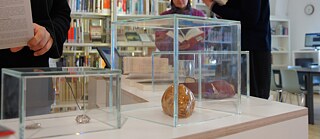 Februar 2018, Ausstellung "Bücher und Erinnerungen" in der Bibliothek des Goethe-Instituts Riga im Rahmen des Themenraums "Erinnerungskultur".
