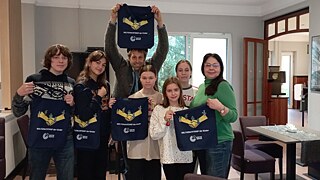 WELTGEReCHTSHOF Taschen