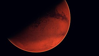 Der rote Planet Mars am Sternenhimmel