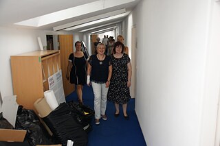 Augusts 2020, Mitarbeiter*innen des Goethe-Institut Riga in den Räumen in Torņa iela 1. Im Bild: Britta Ringer, Agnija Dudareva, Indra Petrova.