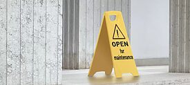 „Open for Maintenance – Wegen Umbau geöffnet“